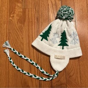 The Beaufort Bonnet Company White and Green Knit Hat